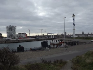 GR 5A : Ostende, phare Lange Nelle
