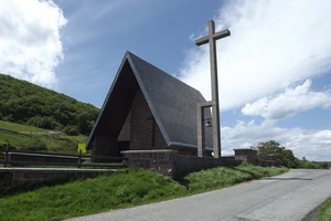 Camino Francés : chapelle au col d'Ibañeta