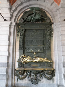 Grand Place de Bruxelles, statue d'Éverard t'Serclaes