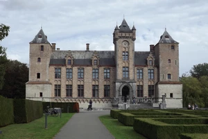 GR 5A entre Varsenare et Bruges, château de Tillegem