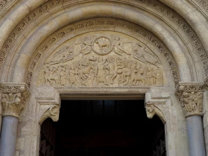 Camino Francés : León, basilique San Isidoro (Portada del Cordero)