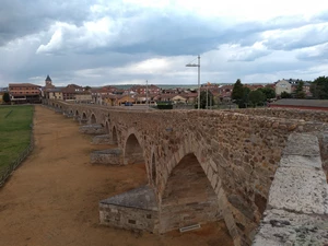 Hospital de Órbigo, Puente del Passo Honroso