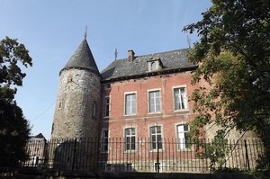 GR 575-576 : château d'Hermalle-sous-Huy