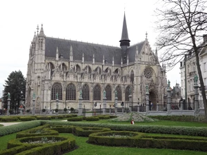 GR 12 : Bruxelles, église Notre-Dame du Sablon