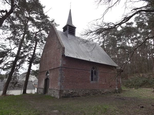 GR 121 : Sart-Messire-Guillaume, chapelle