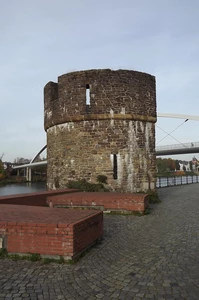 Maastricht, Maaspunttoren