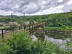 Passerelle de Naux