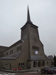 GR 56 : église de Saint-Vith