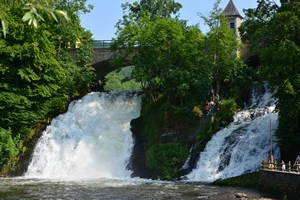 GR 571 : cascade de Coo