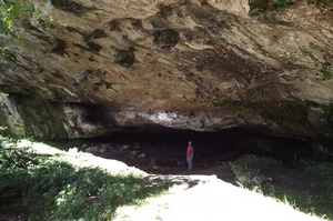 GR 65 : descente vers Cajarc, grottes