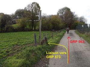 GRP 563 entre Andrimont et Grand-Rechain, liaison vers GR 573